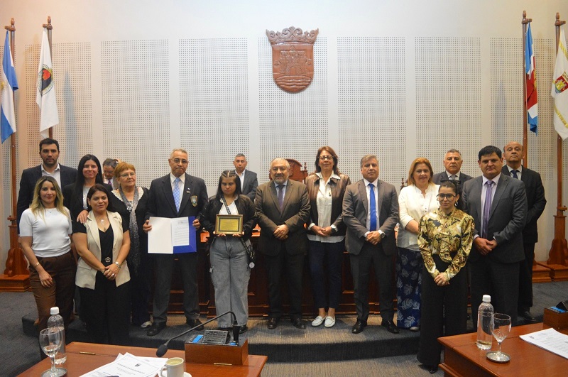 HCD: Otorgó la distinción de “Joven Destacada” a la deportista Sofía Anahí Juárez, integrante de la Asociación Santiagueña Shorin-Ryu Karate-Do